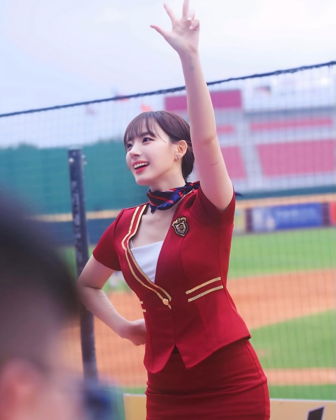 대만에서..승무원룩 하지원 치어리더.jpg | 인스티즈