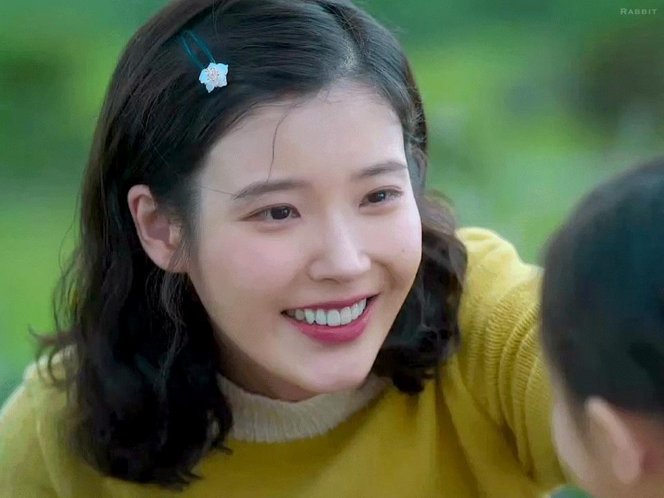  애순이가 절로 생각나는 아이유 추천사 필력