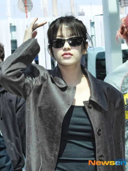 오늘 안유진 일본 출국 기사사진jpg | 인스티즈