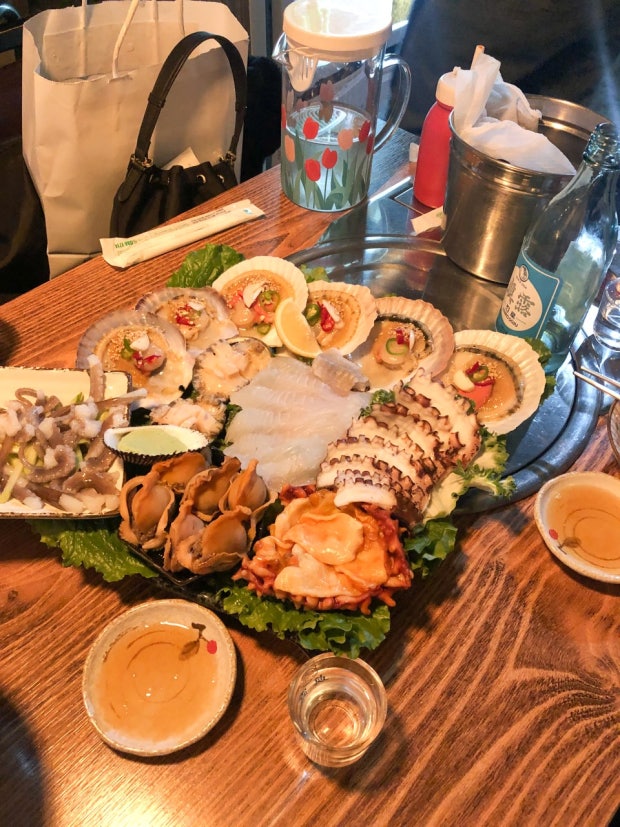 30대 이상만 입장 가능하다는 홍대 동교해물 | 인스티즈