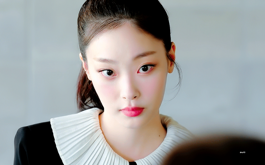  반응 엄청 좋은 천국보다 아름다운 검은냥 쏘냐🐈‍⬛