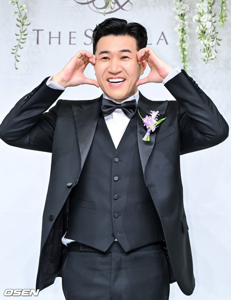 오늘 결혼한 김종민 | 인스티즈