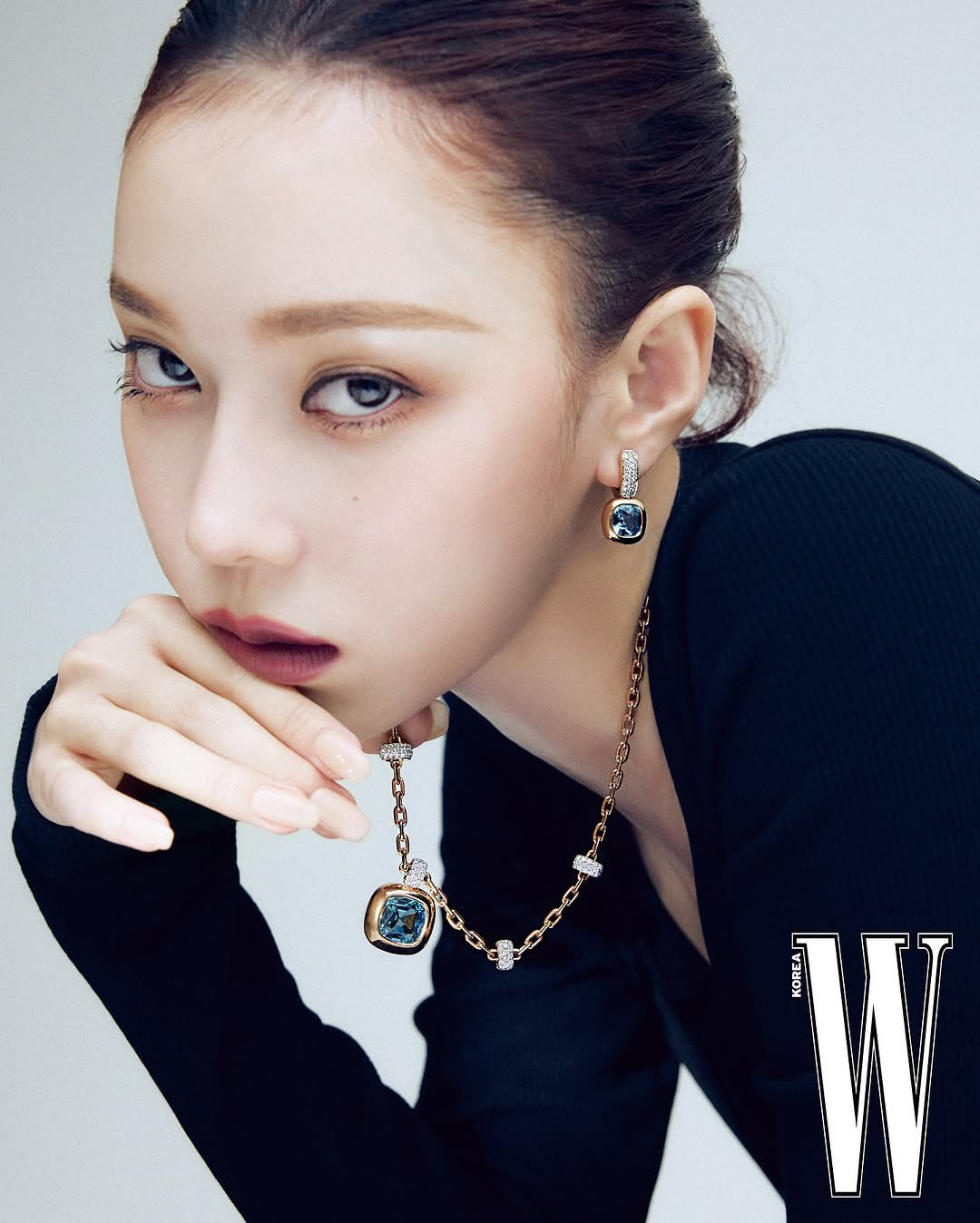 윈터 더블유 코리아 화보jpg | 인스티즈