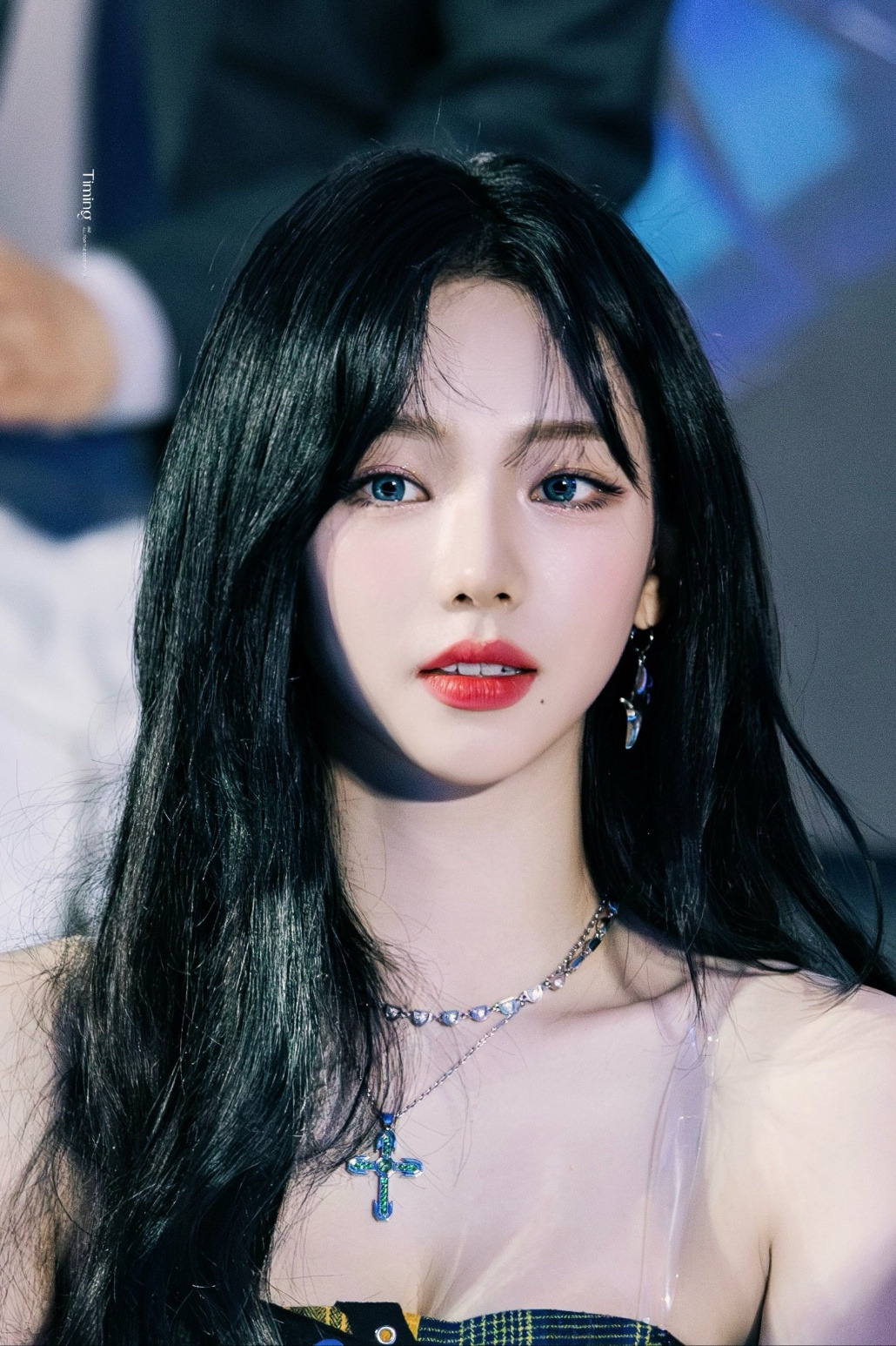 처음 저장한 최애 사진 알려주시면 안될까요