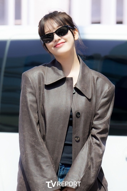 오늘 안유진 일본 출국 기사사진jpg | 인스티즈
