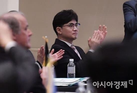 한동훈 탈덕러(찐임)들이 찾아냈던 조국 손민수하는 한동훈 | 인스티즈
