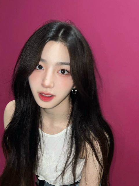 여자한테 번따 당했다는 여돌 두명 | 인스티즈