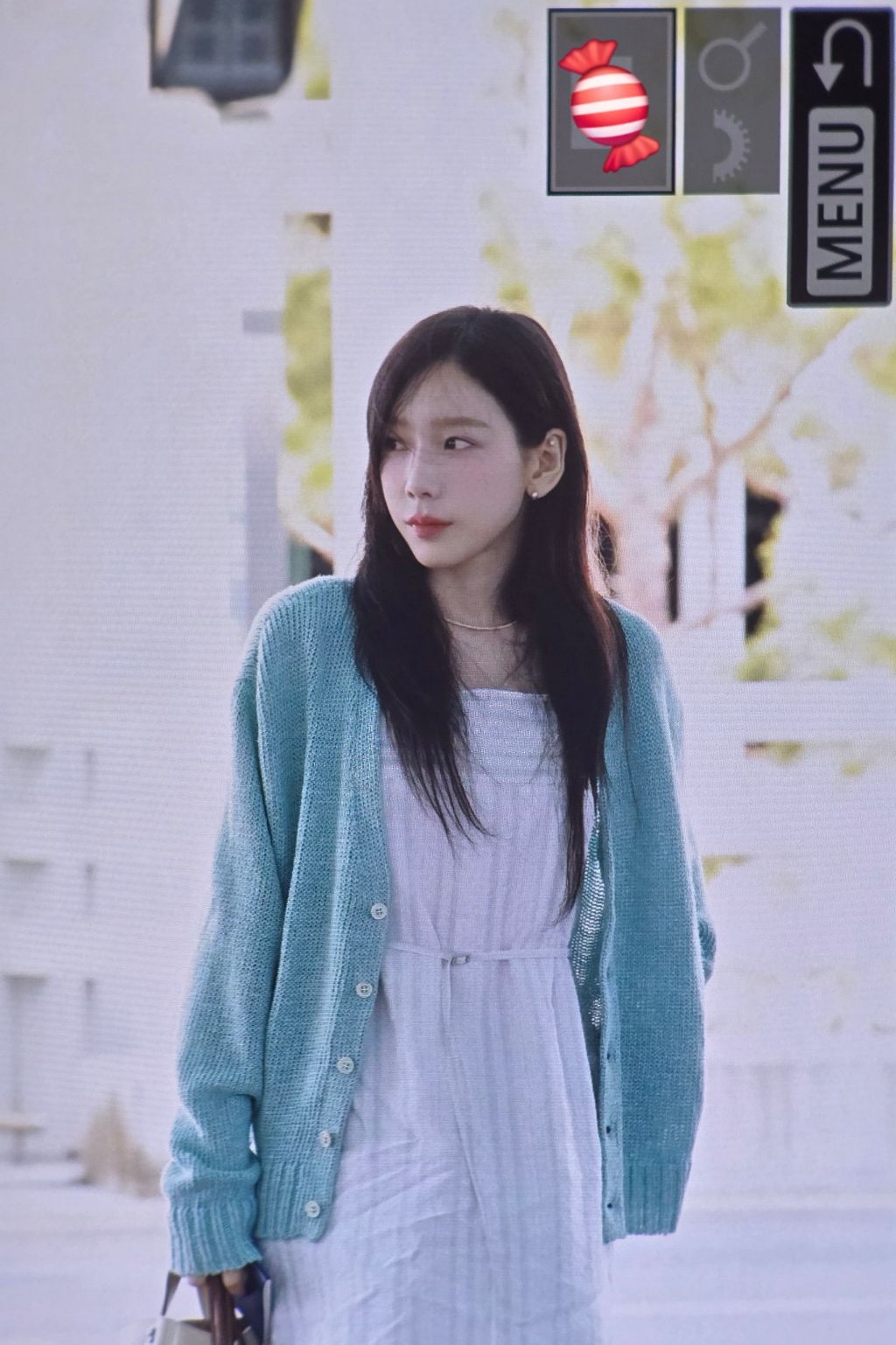 오늘자 태연 출국 사진 | 인스티즈