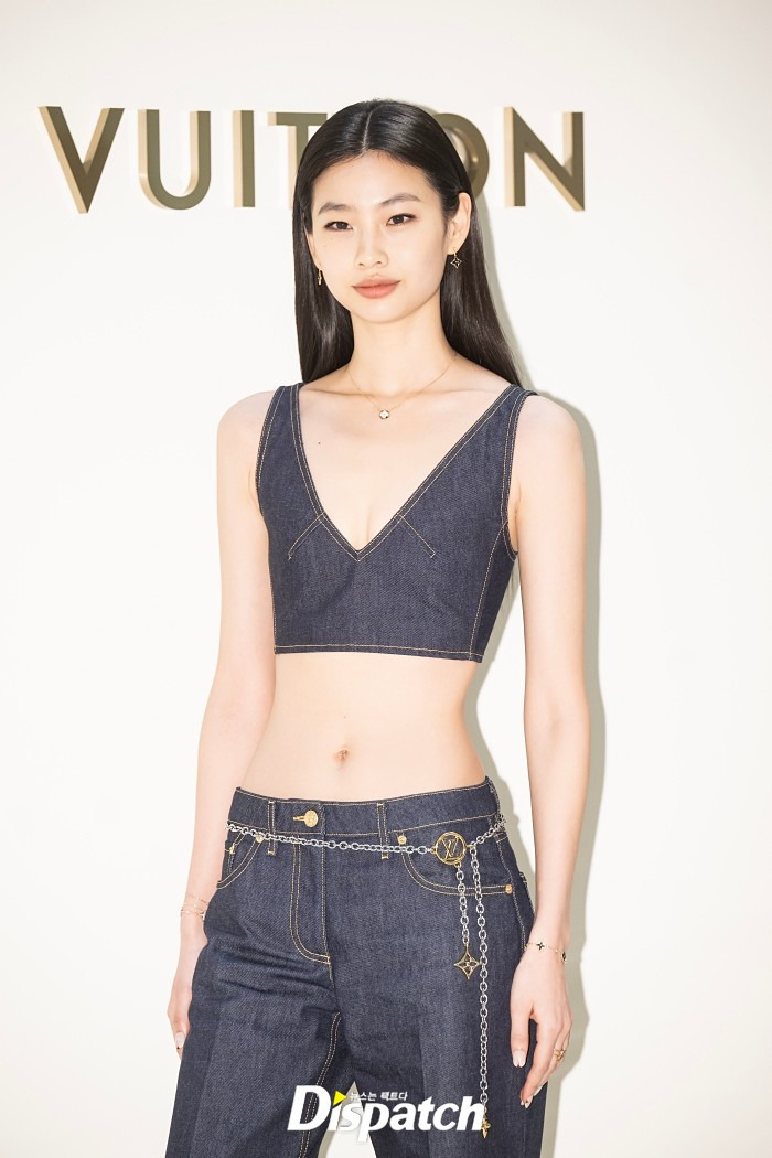오늘자 루이비통 팝업 행사에서 정호연.jpg | 인스티즈