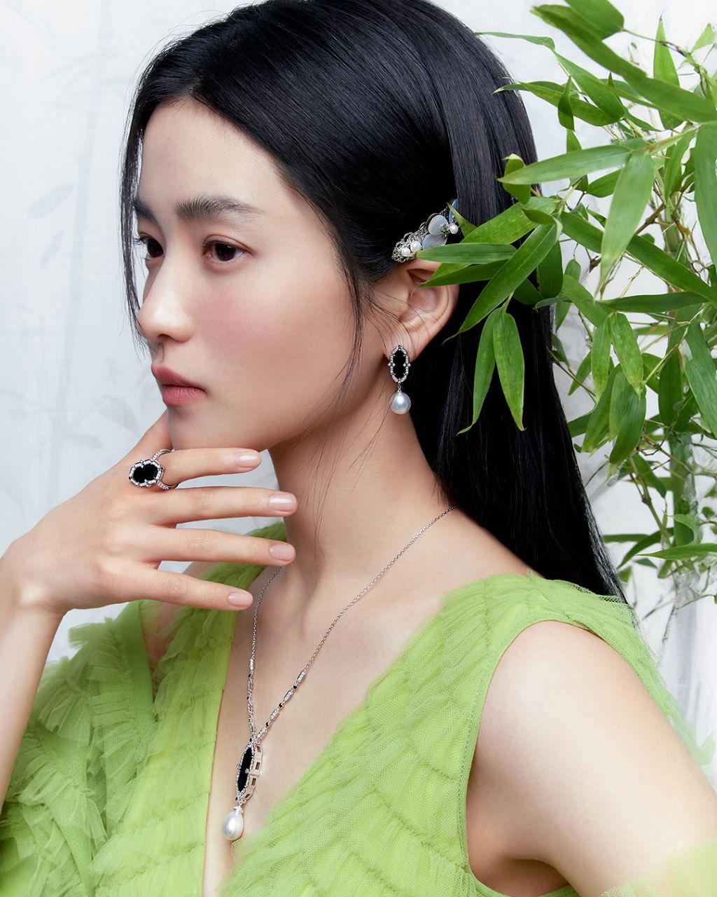  골든듀 새로운 뮤즈 김태리