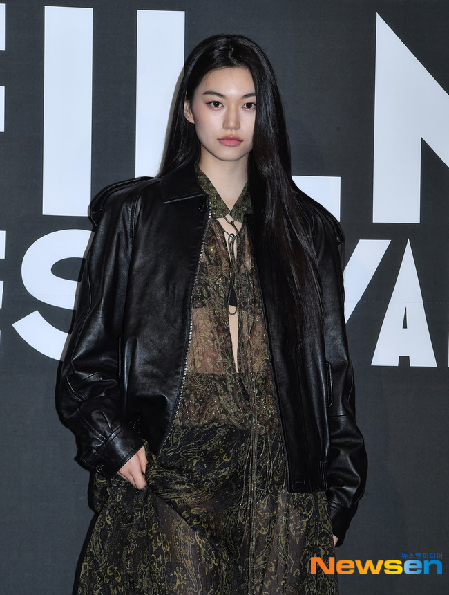 마리끌레르영화제 개막식에서 탕웨이, 배두나, 임지연, 김도연.jpg | 인스티즈