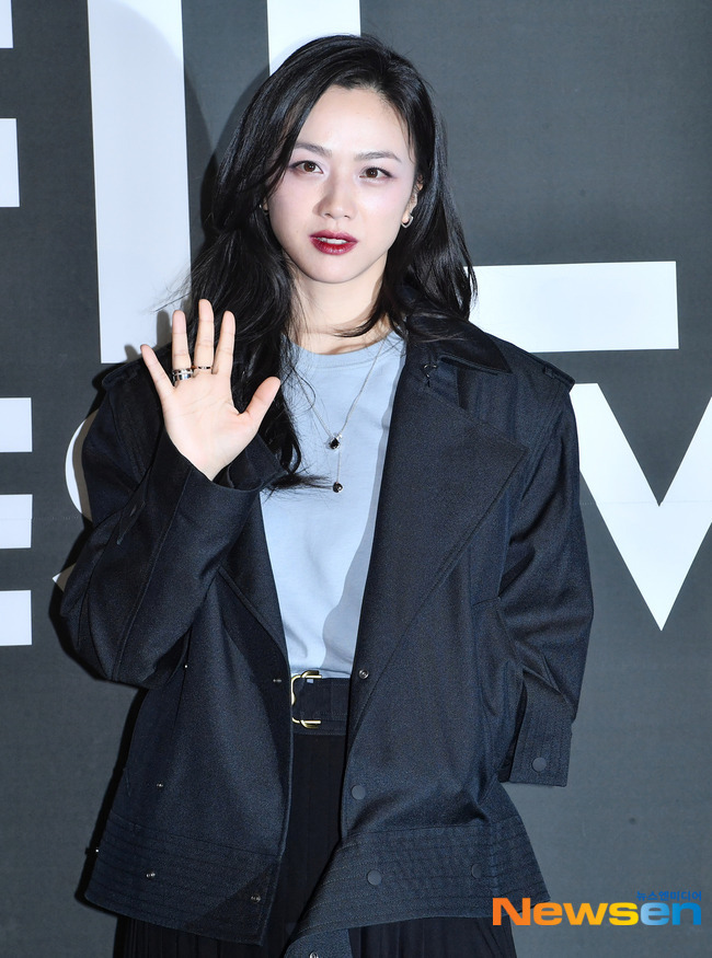 마리끌레르영화제 개막식에서 탕웨이, 배두나, 임지연, 김도연.jpg | 인스티즈