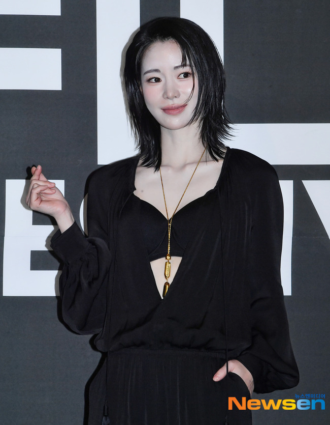 마리끌레르영화제 개막식에서 탕웨이, 배두나, 임지연, 김도연.jpg | 인스티즈
