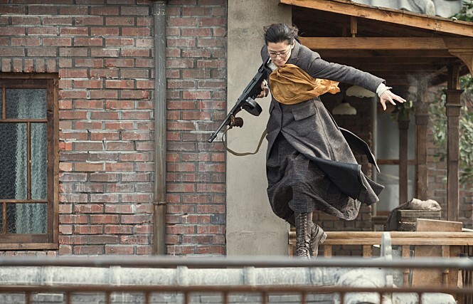  짤 올리면 영화 맞추는 달글