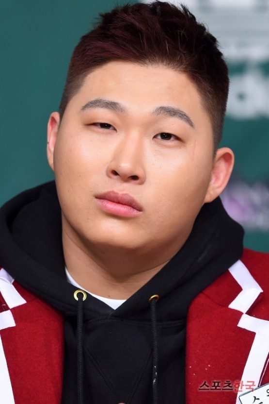  의외로 도화살 센 남자 연예인.jpg