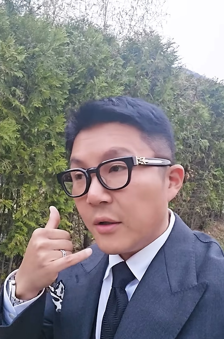 김종민 결혼식에서 단체로 낮술 한듯한 1박2일 멤버들...jpg | 인스티즈