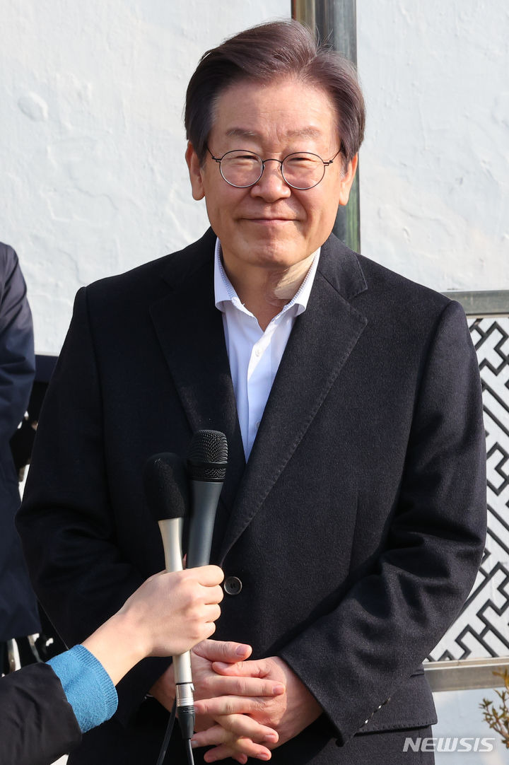 이재명은 명랑한 사람이다 🤓 근데 이제 발랄함을 곁들인 | 인스티즈
