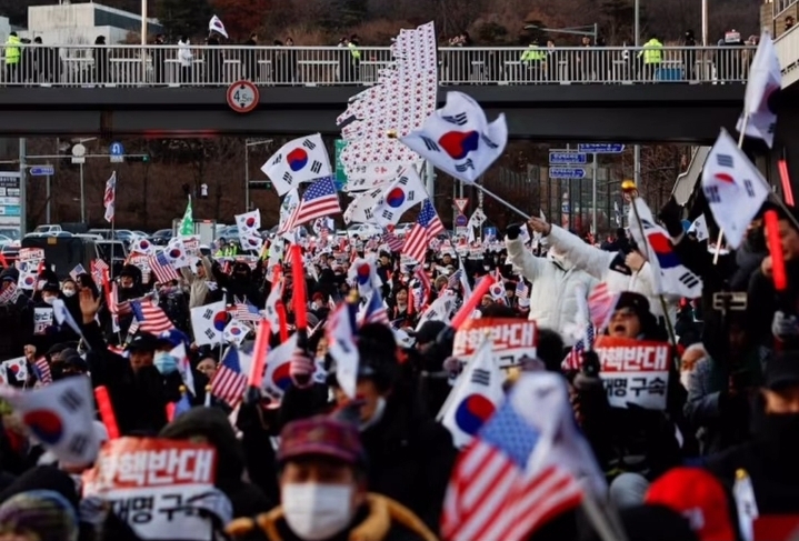 한국사람들은 왜 이렇게 열광적으로 미국을 좋아해? | 인스티즈
