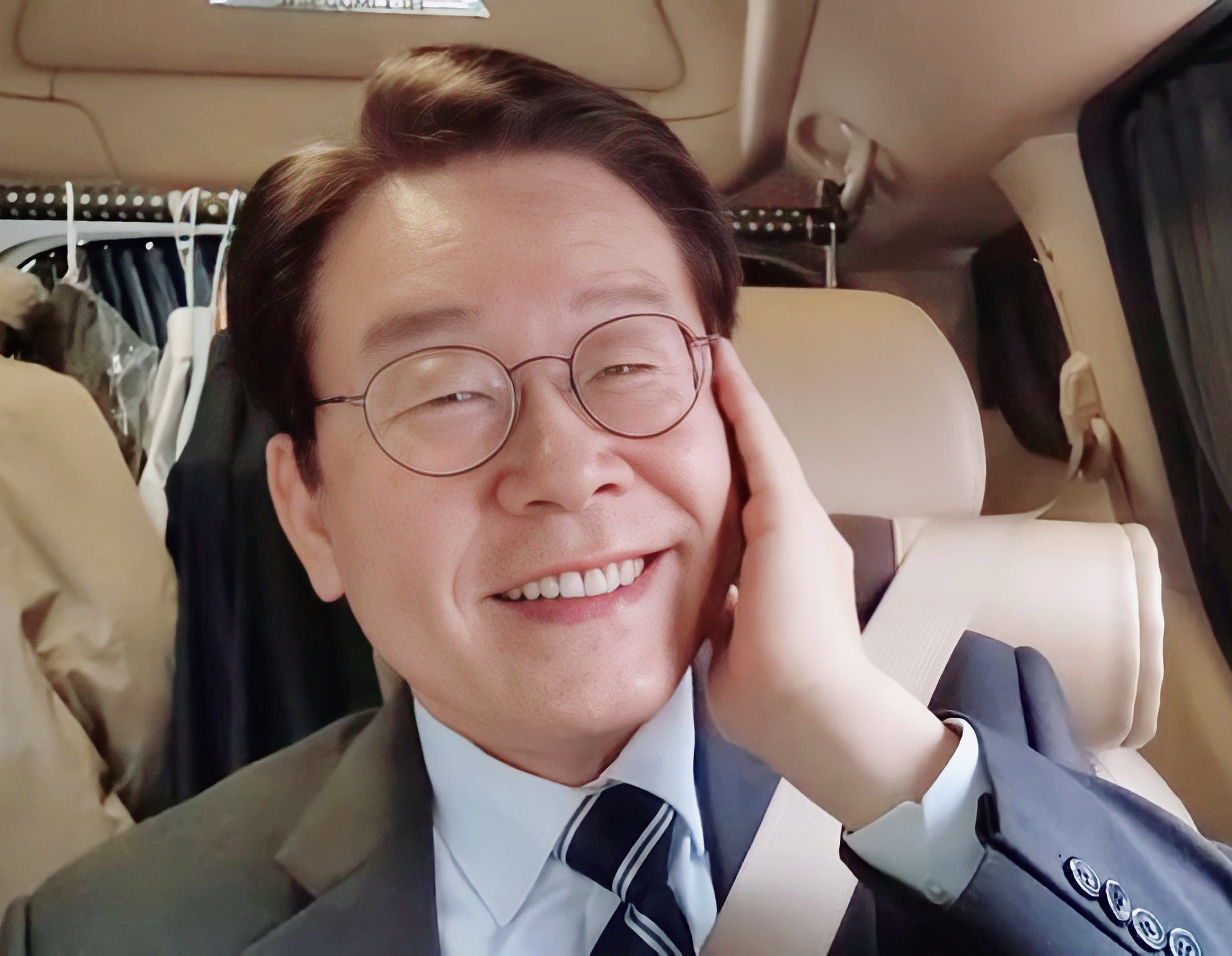 이재명은 명랑한 사람이다 🤓 근데 이제 발랄함을 곁들인 | 인스티즈