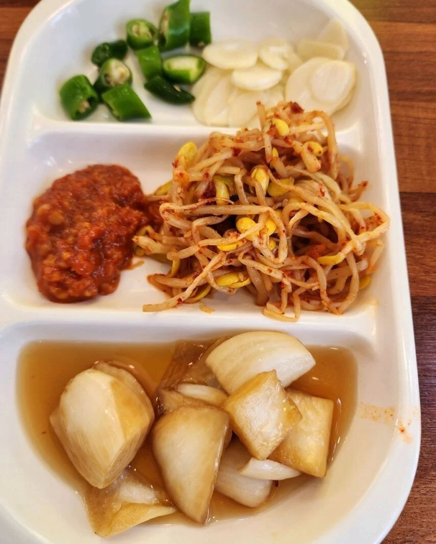 만원짜리 된장찌개 메뉴 하나만 파는 식당 | 인스티즈