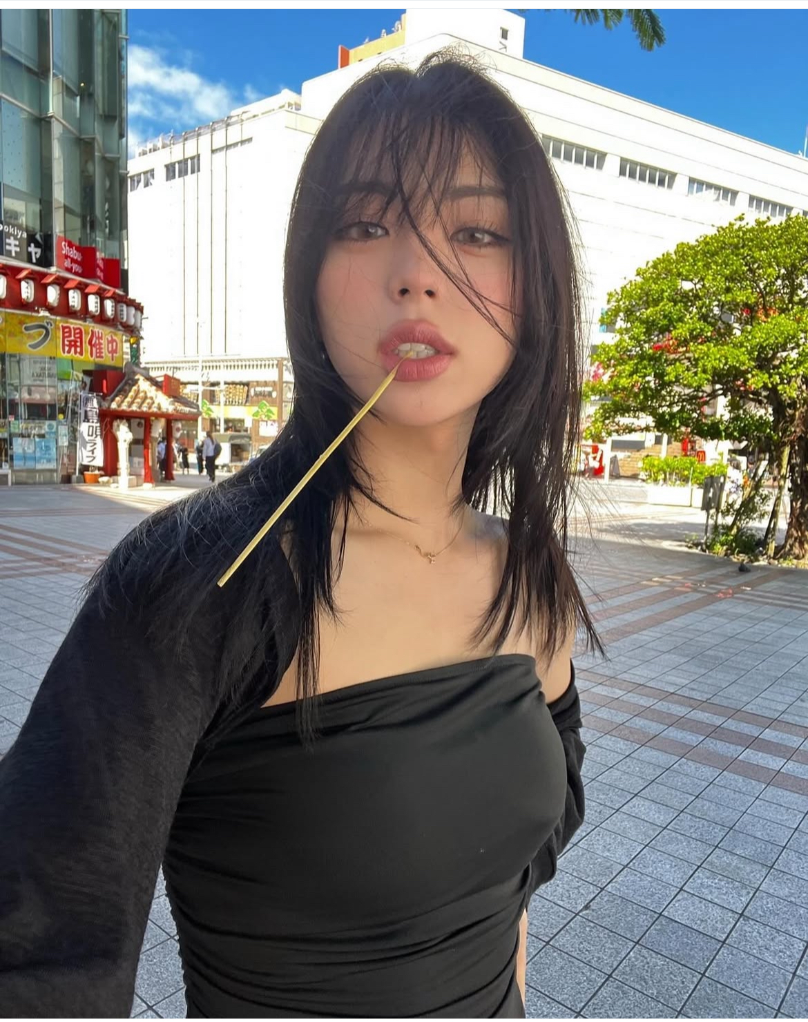 일본 여장 남자 모델 이데가미 바쿠 근황.jpg | 인스티즈