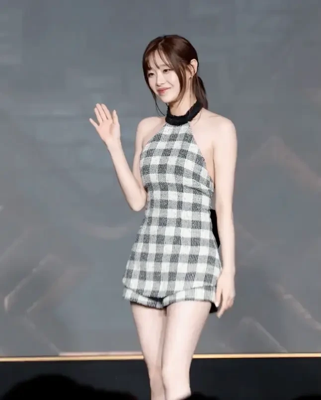  오늘자 데블스플랜 제작발표회 츄1