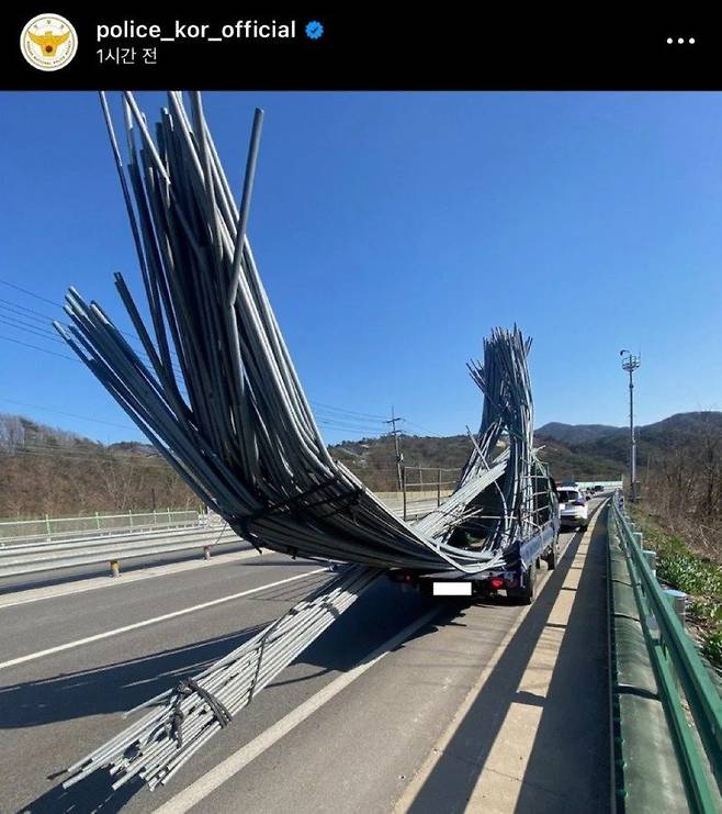  단속에 걸린 과적차량
