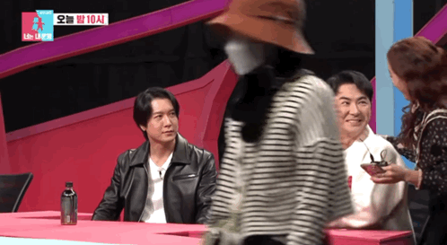 너무 훈훈하고 뭉클한 17년만에 만난 유진x전진 투샷.gif | 인스티즈