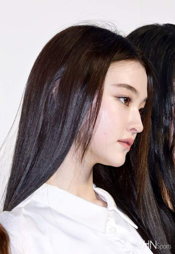 어린시절이랑 외모 비교 많이당해서 스트레스 인것 같은 여돌 | 인스티즈