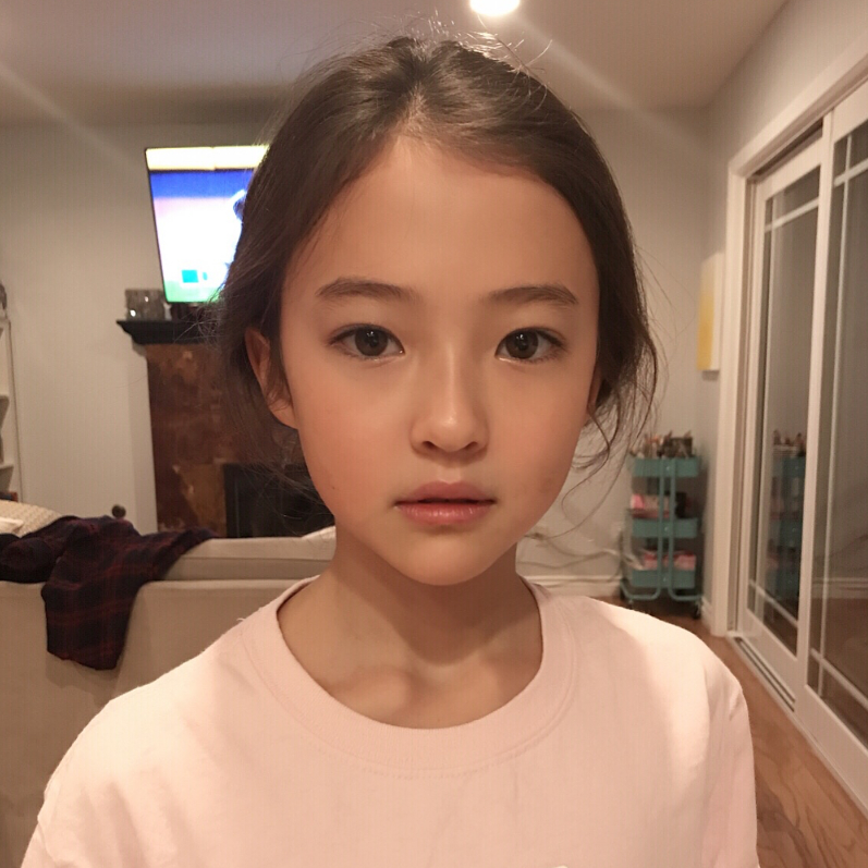 어린시절이랑 외모 비교 많이당해서 스트레스 인것 같은 여돌 | 인스티즈