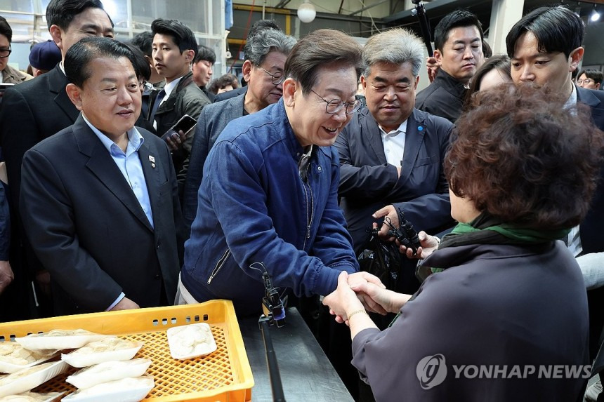 강원도 철원군에서 경청 투어 하고있는 이재명 후보 | 인스티즈
