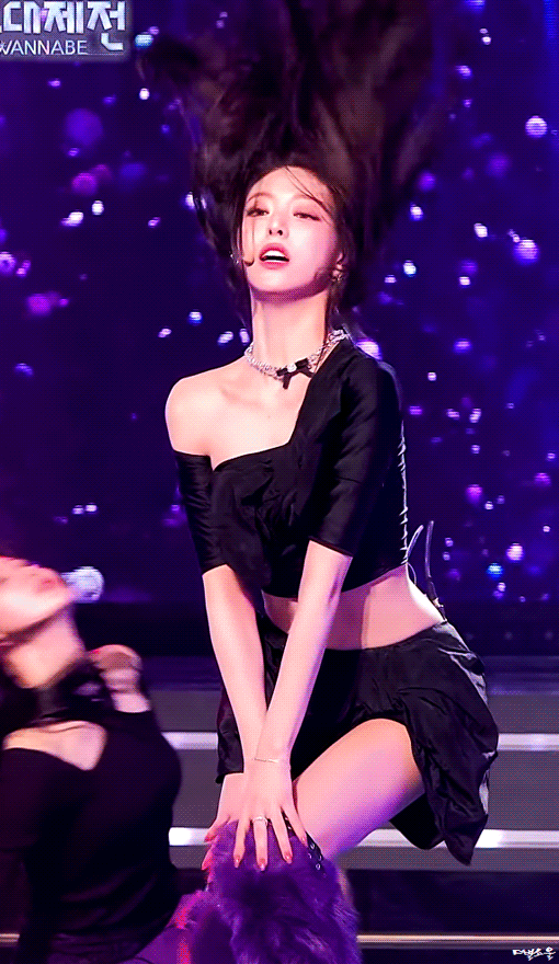  있지 유나.GIF1