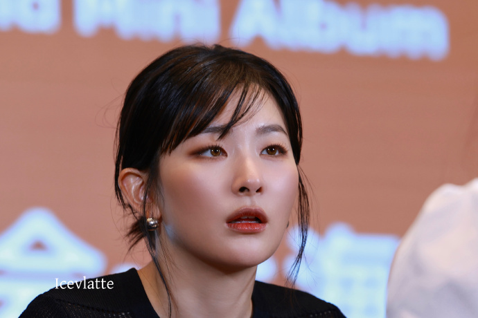 깔끔 그 자체라는 레드벨벳 슬기 중국 팬싸 얼굴 | 인스티즈
