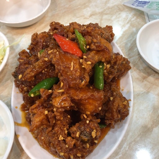 좋아하는 사람들은 엄청 좋아하는 인천 신포 닭강정 | 인스티즈
