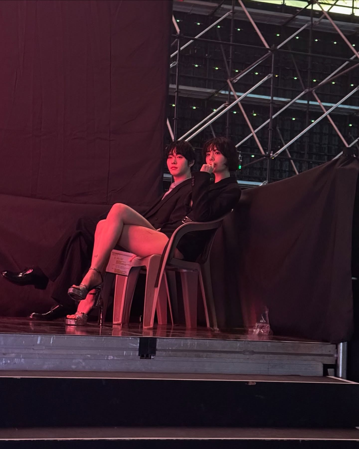 오늘 백상을 뒤집어 놓은 배우 나나 인스타 . jpgif