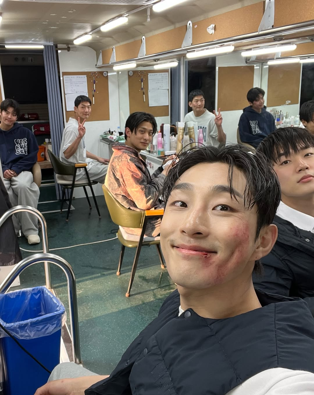 본편보다 더 고딩같다는 약한영웅2 비하인드컷 모음 | 인스티즈