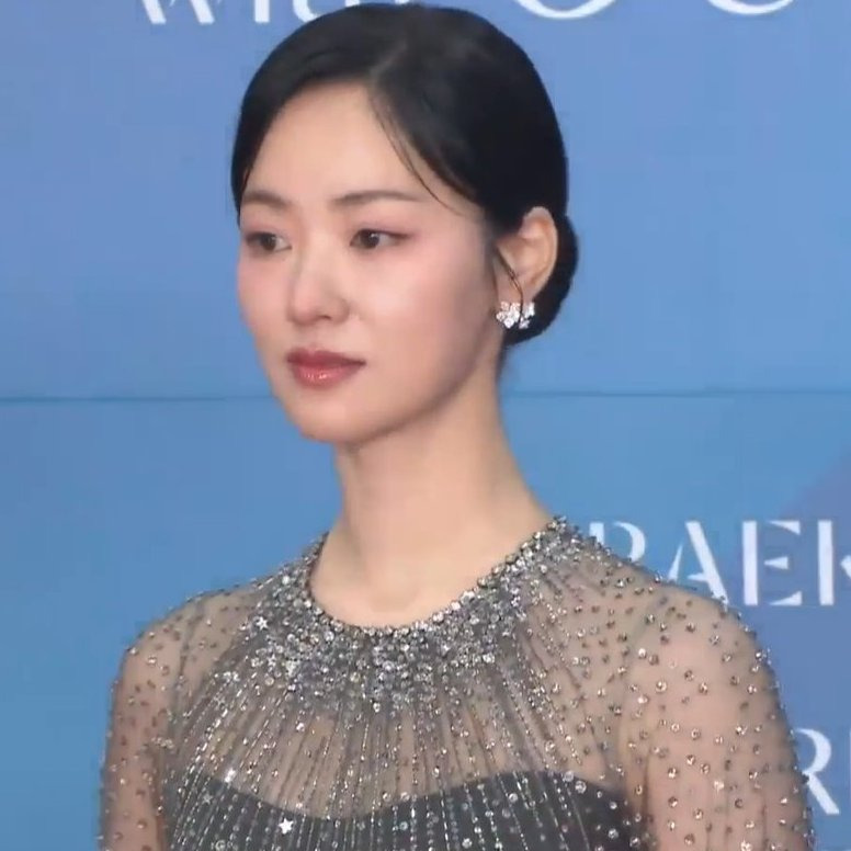 백상에 참석한 검은수녀들 팀 - 송혜교 전여빈 | 인스티즈