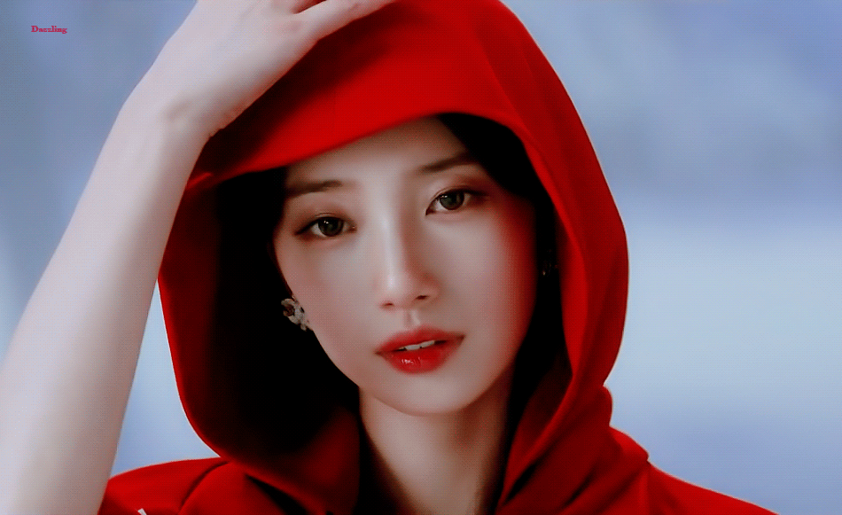 수지의 빨주노초파남보 | 인스티즈