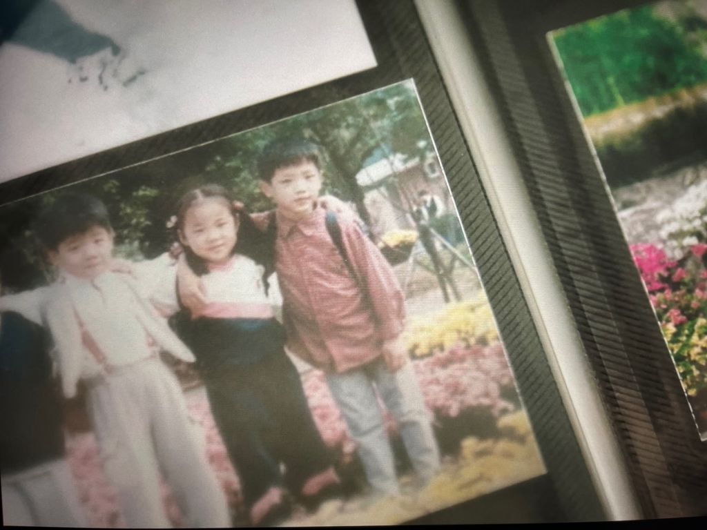 아버지를 빼닮았다는 서강준의 어린 시절 모습 | 인스티즈