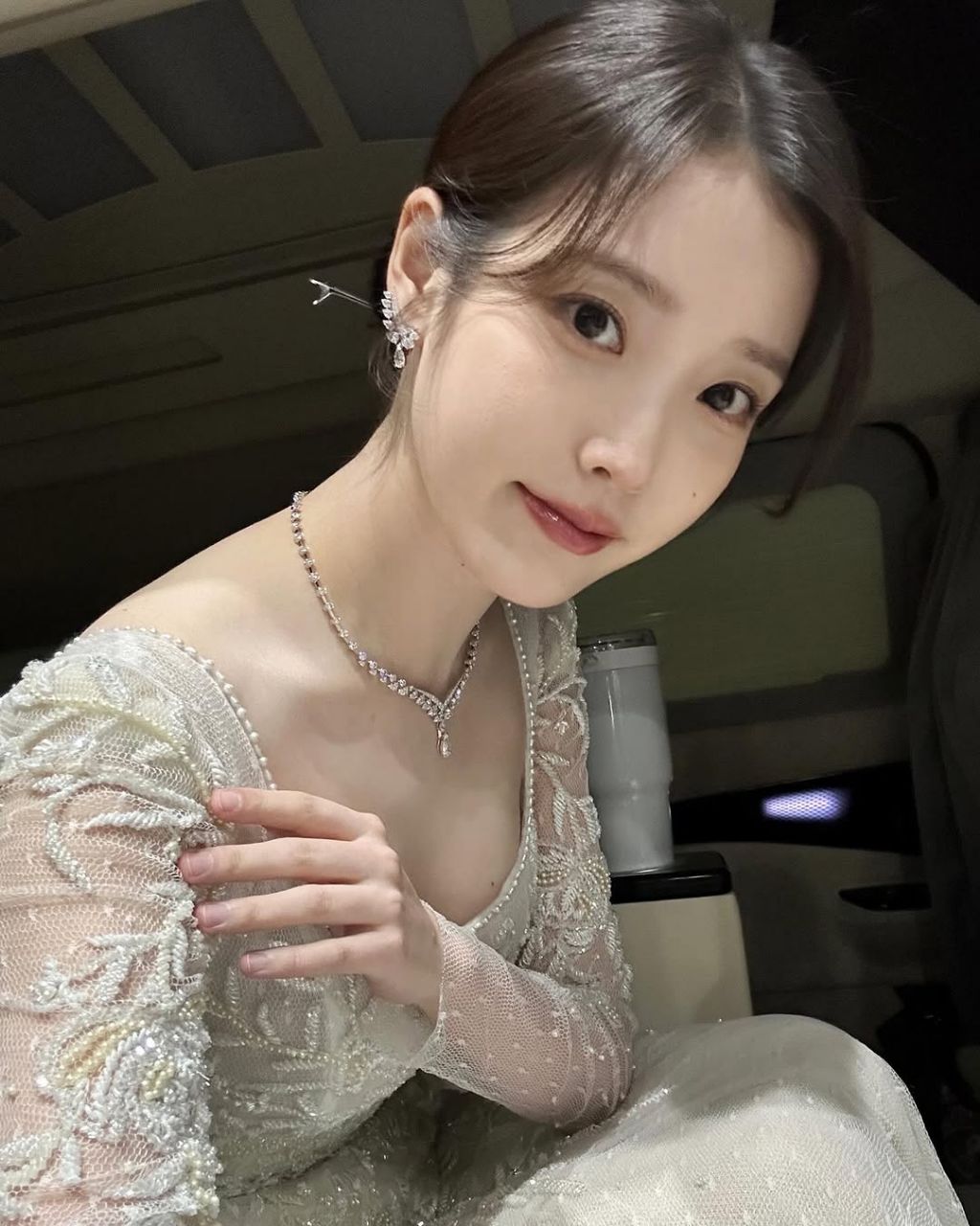  아이유 인스타