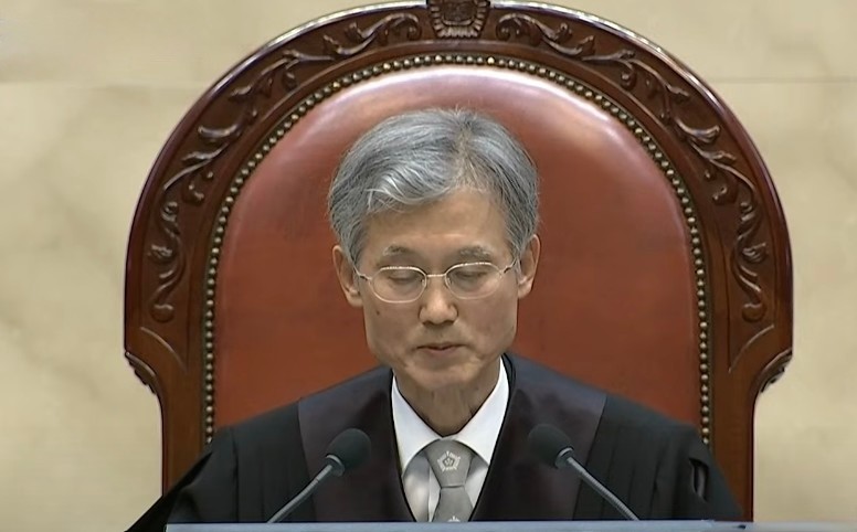 입당 추천인에 "조희대"...민주당 당원 가입 11배 폭증 | 인스티즈