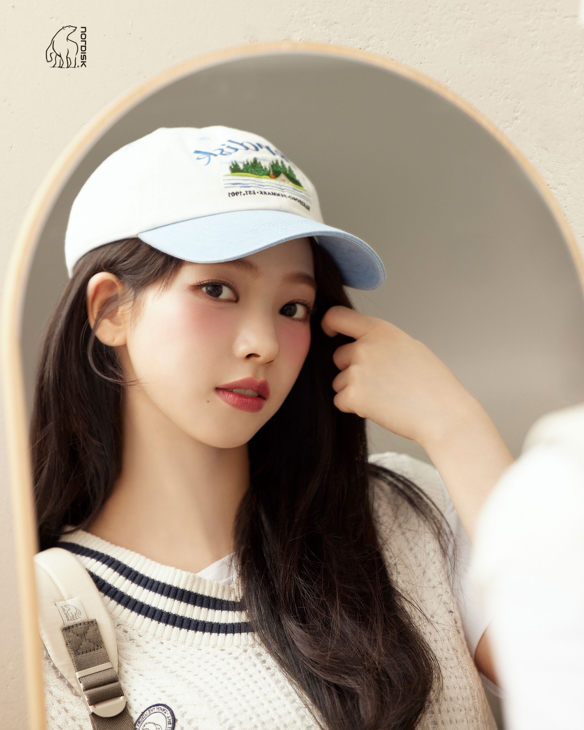 카리나 노르디스크 여름 화보.jpg | 인스티즈