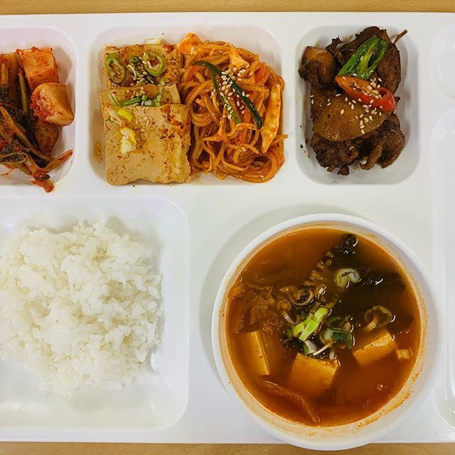 단체급식 쫄면무침 jpg | 인스티즈