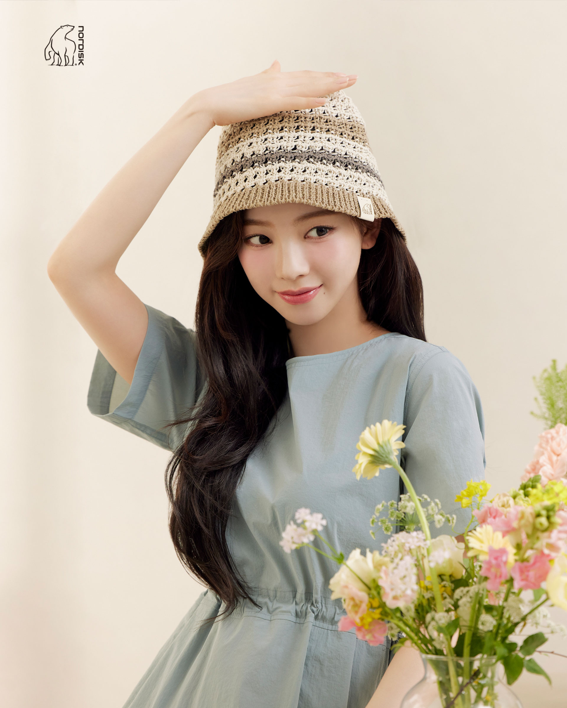 카리나 노르디스크 여름 화보.jpg | 인스티즈