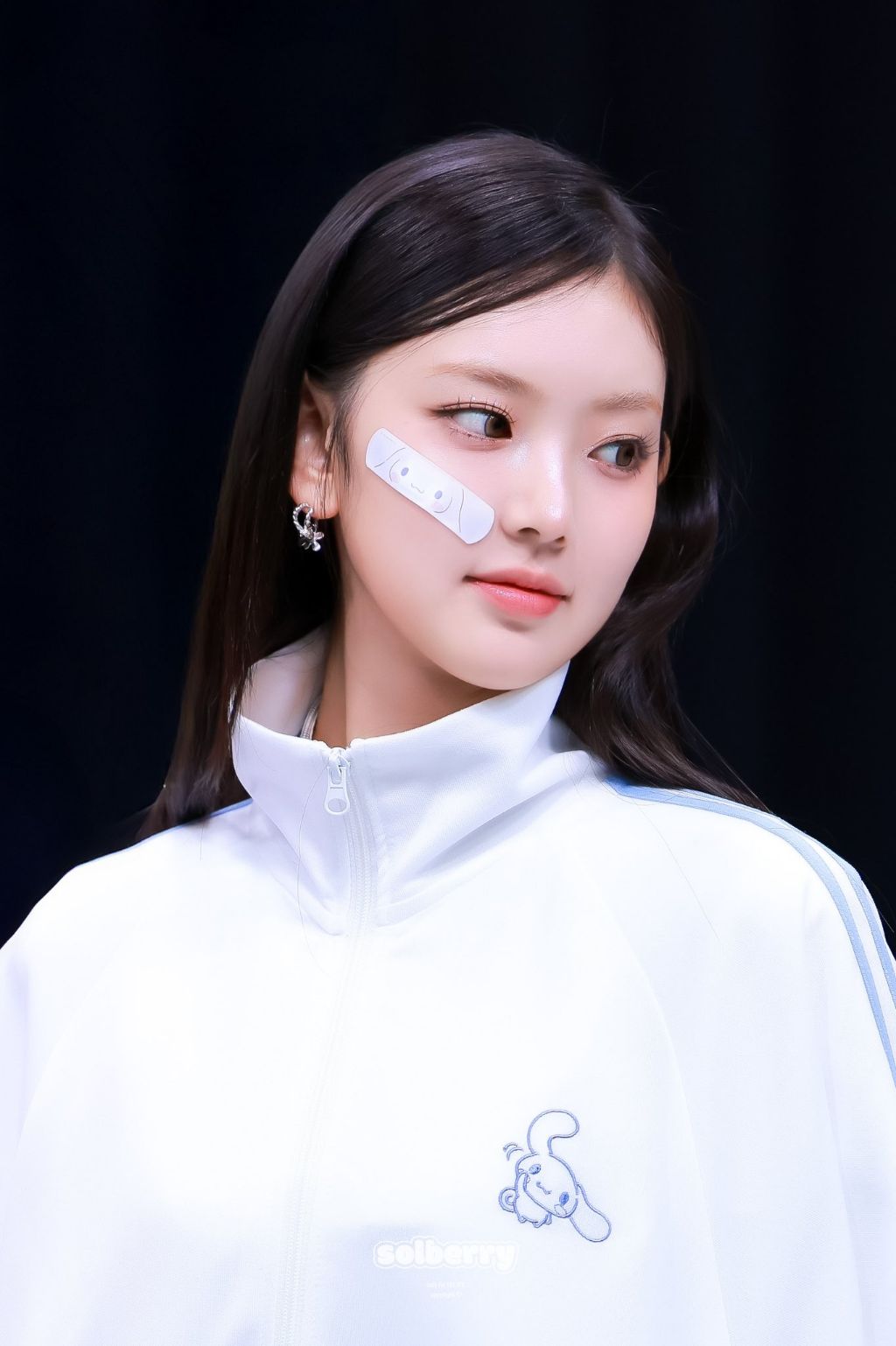  최근 KiiiKiii 키키 이솔