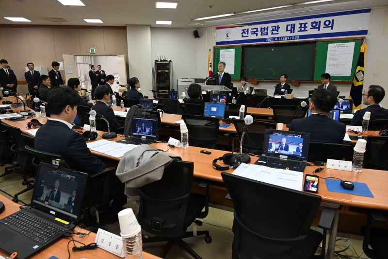 李 상고심 의견 표명' 안건...전국법관회의 소집 여부, 9일 결정 | 인스티즈