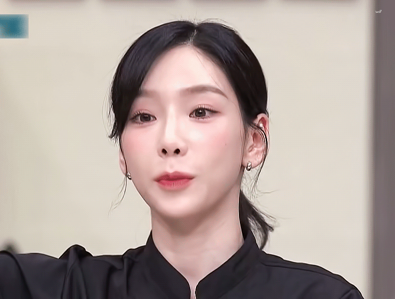팬들 반응 좋은 어제자 태연 단정한 스타일링 | 인스티즈