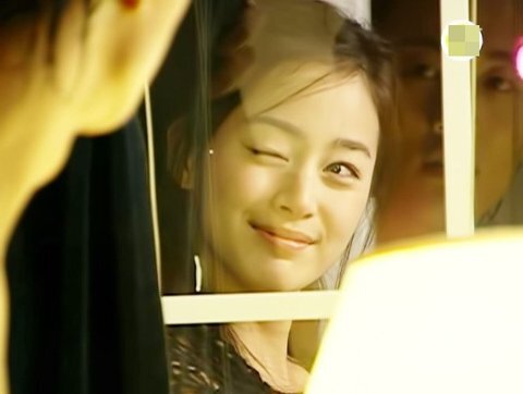 동시 방영됐던 두 드라마 속 여주인공들 gif | 인스티즈