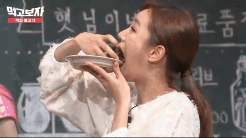 입 실평수 진짜 크다고 생각한 여자 남자 연예인 | 인스티즈