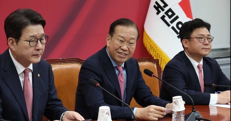 권영세, '후보 등록시간 규정 당규'는 '요식행위'라 안지켜도 된다 | 인스티즈